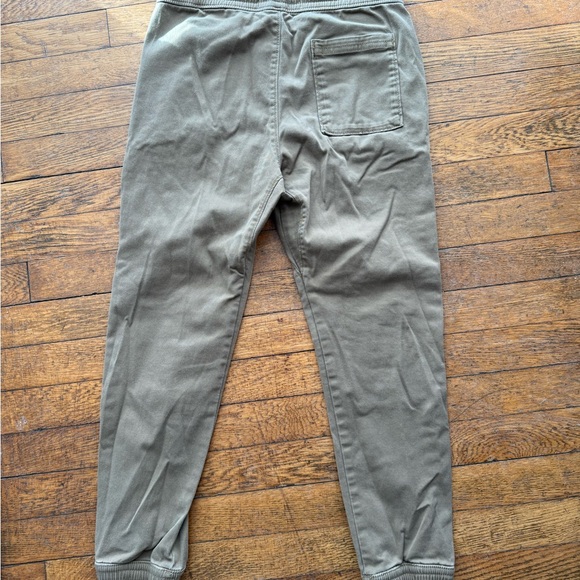 Abercrombie Kids Khaki Jogger Pants - Picture 4 of 4